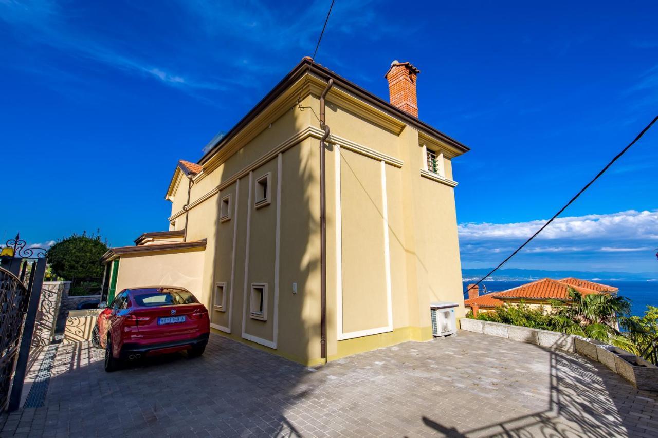 Lux Apartmani Opatija Exterior foto